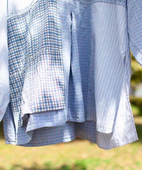 "あの頃よりも綺麗な青のブラウス" Blue blouse more beautiful than those days. Rebuild by vintages