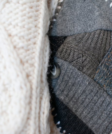 "鳩、会話中" patchwork pigeons(talking) knit, Rebuild by vintages