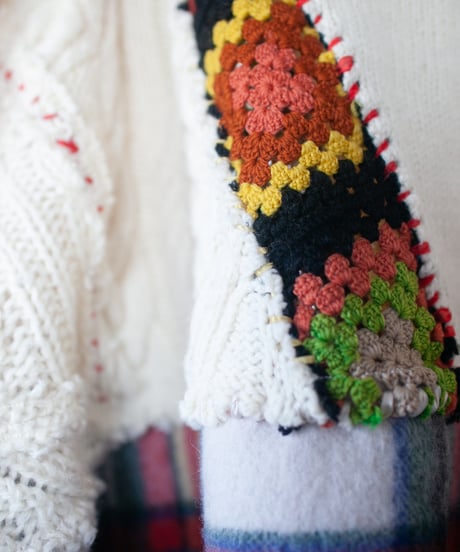 "あの日、白かっただけのニットセーター" turn the colors short-knit, Rebuild by vintages