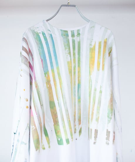 "愛おしい不自由" Trainer by Analog silk screen overlay blurring hand-print