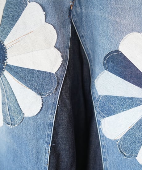 "花開くデニムスカート" blooming flowers denim skirt, Rebuild by vintages