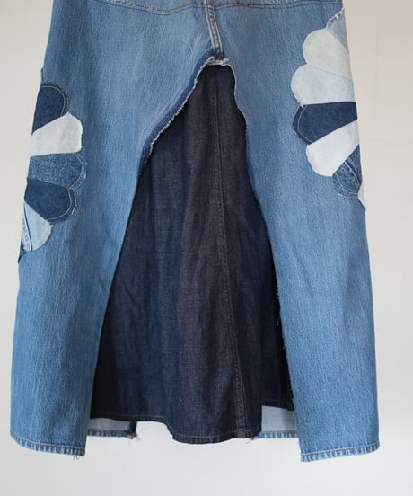 "花開くデニムスカート" blooming flowers denim skirt, Rebuild by vintages