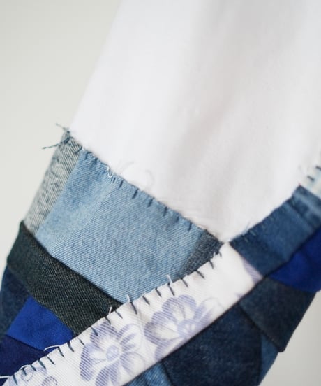"つぎはぎのデニムスリーブトレーナー 第四色" Patchwork denim sleeve trainer, Rebuild by vintages