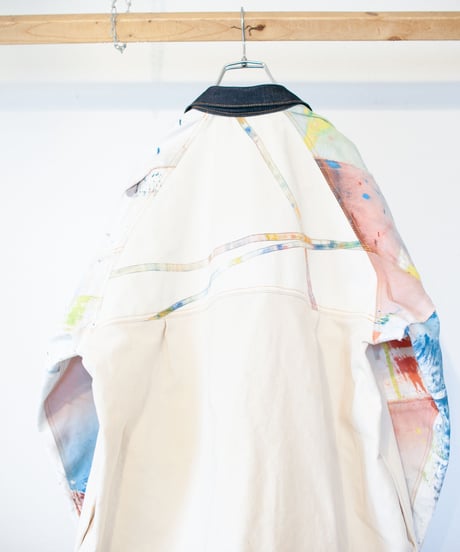 《nisai × soma komatsuno》"おわらない色彩" Patchwork and paint oversized jacket inspired by denim
