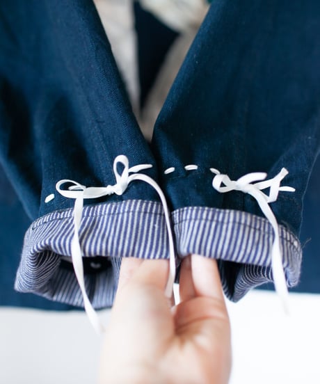 《nisai × カオス・ゾルディック》"リボンと花束の手刺繍のデニムジャケット" Denim jacket with hand-embroidered ribbon and bouquet
