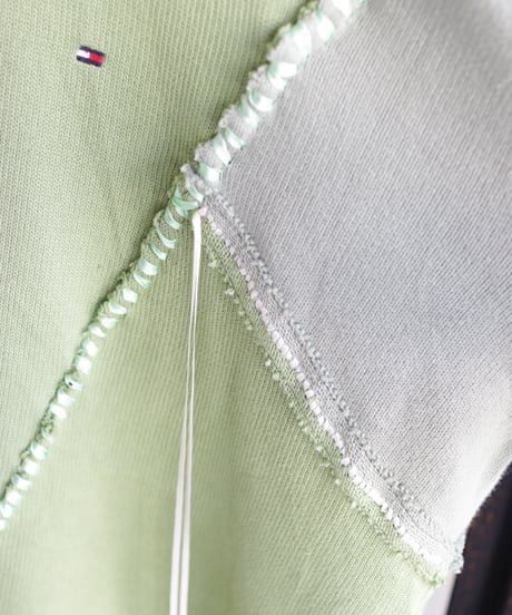 "公園の地図と足跡" Park map knit, reconstructed from knit vintages