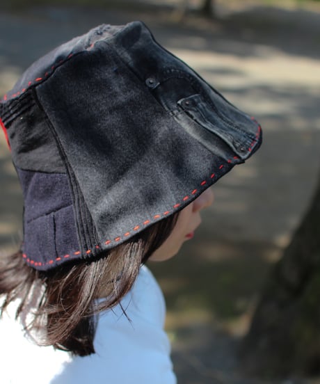 "黒の事象節と切り裂く赤" Dark section and Red Cut, Rebuild by vintages