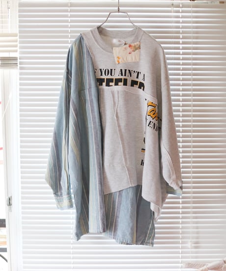 "灰と薄青" Ash and light blue Misaligned pullover, rebuild by vintages