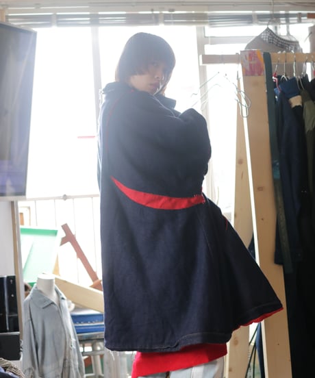 "赤が覗く夜" night with red gaze coat, reconstructed from french cloak and denim vintages
