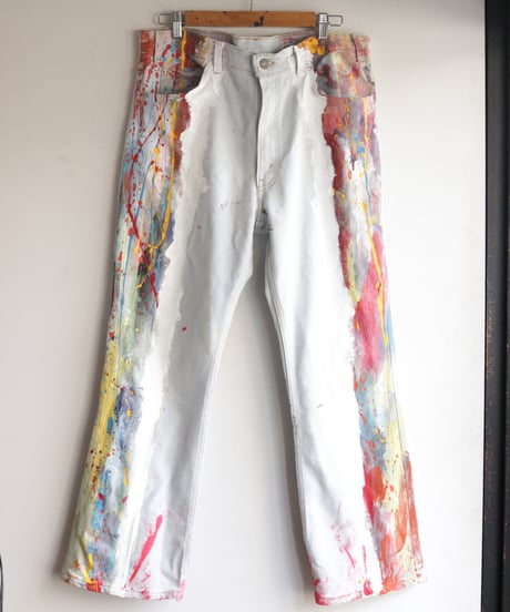 "重力の虹" Gravity's Rainbow, Based on Bleach Levis Orange tab