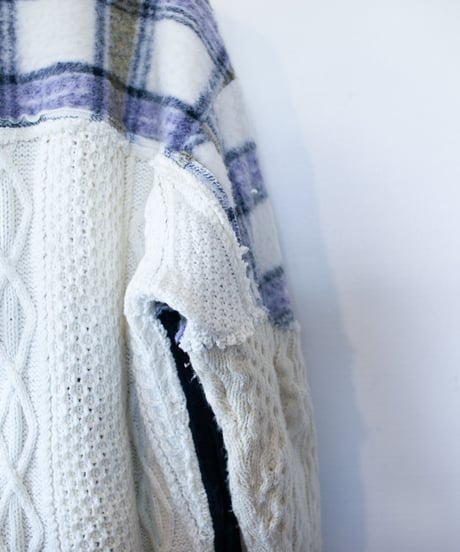 "ニットに侵食されてるコート" A coat eroded by knitwear, Rebuild by vintages