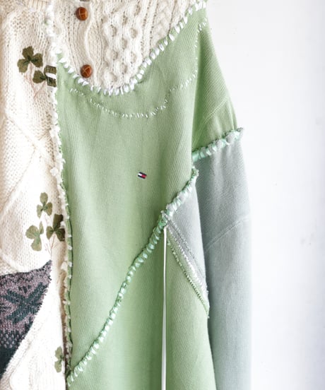 "公園の地図と足跡" Park map knit, reconstructed from knit vintages