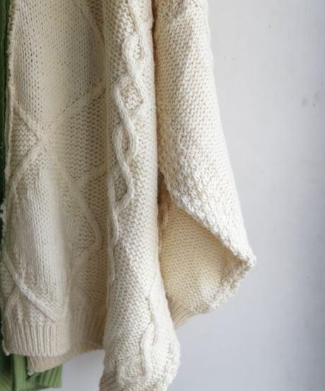 "公園の地図と足跡" Park map knit, reconstructed from knit vintages