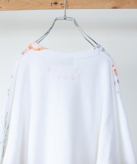 "アッシュ・レインボーズ・トレーナー" Trainer by Analog silk screen overlay blurring hand-print