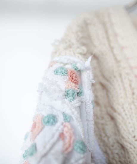 "淡い花のカーディガン" pale flowers cardigan, Rebuild by vintages