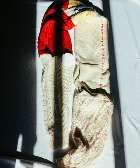 "赤手紡ぎ糸の手縫いステッチ" Vintage knit Rebuild Muffler by Red Hand-spun yarn Stitch
