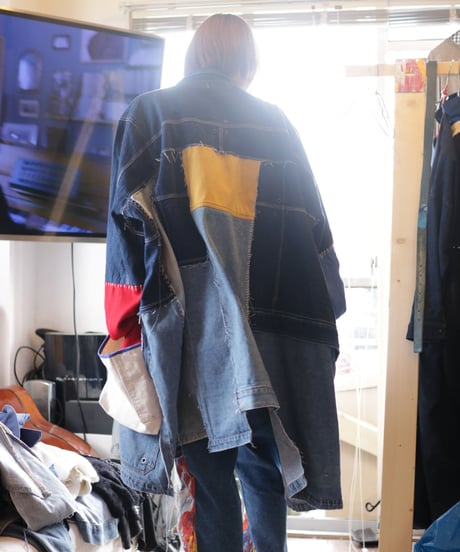 "まだ色彩になる前の三色" Signal Coat, reconstructed from denim and mix vintages