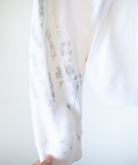 "アッシュ・レインボーズ・トレーナー" Trainer by Analog silk screen overlay blurring hand-print