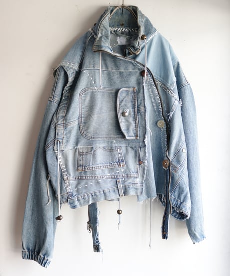 "すれちがって巡り合う青" FAREWELL AND REUNION Denim jacket, reconstructed from denim vintages