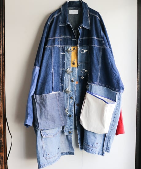 "まだ色彩になる前の三色" Signal Coat, reconstructed from denim and mix vintages