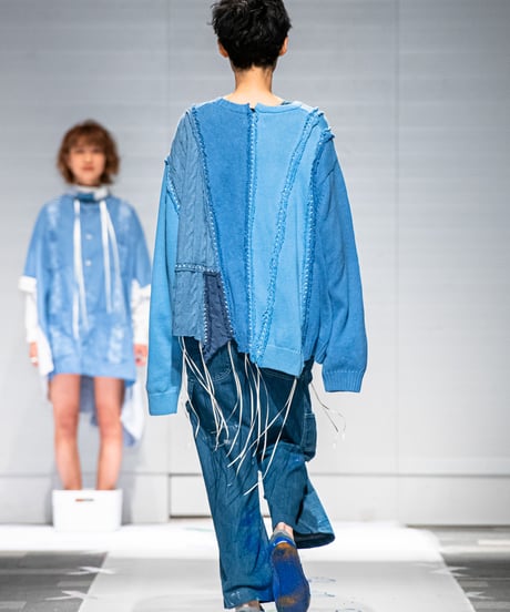 "リボンと狐の嫁入り" SUNNYRAIN AND RIBBONS, reconstructed from blue cotton knit vintages