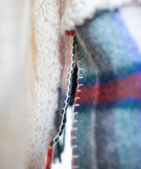 "あの日、白かっただけのニットセーター" turn the colors short-knit, Rebuild by vintages