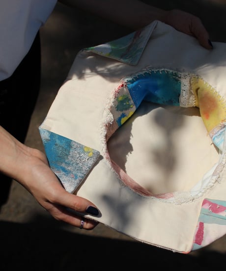"色になでられ" Painted cloth with Antique lace Patchwork hat, Rebuild by vintages