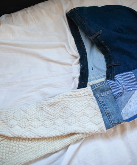"つぎはぎのデニムニットフードマフラー 第三色" Patchwork denim knit hooded muffler, Rebuild by vintages