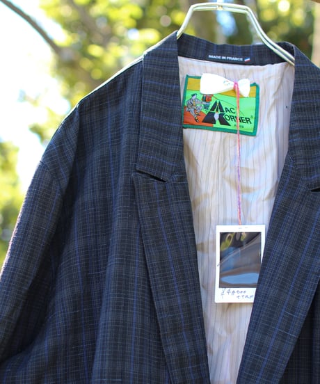 "海岸線" A long jacket with curved lines inspired by the coastline, Rebuild by vintages