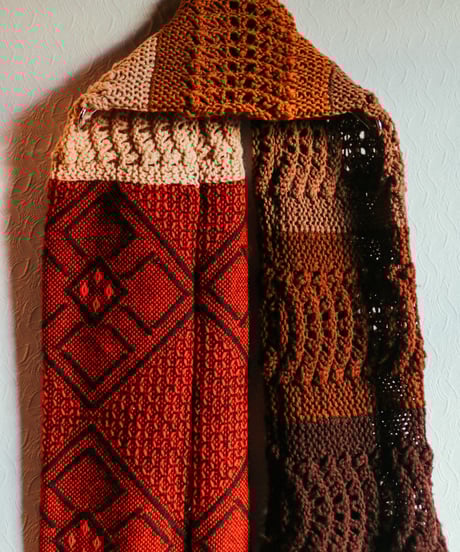 "灰髪少女とフランス" Vintage knit Rebuild Muffler by French antique and platinum