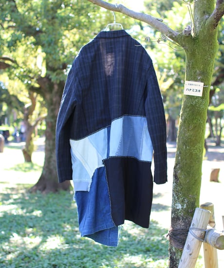 "海岸線" A long jacket with curved lines inspired by the coastline, Rebuild by vintages