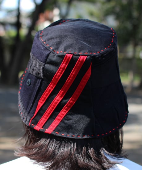 "黒の事象節と切り裂く赤" Dark section and Red Cut, Rebuild by vintages
