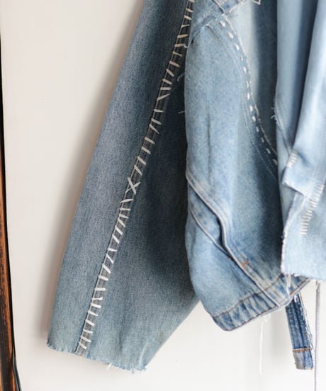 "すれちがって巡り合う青" FAREWELL AND REUNION Denim jacket, reconstructed from denim vintages