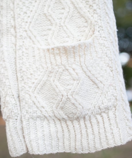 "夕暮れの窓と夜の宝石ケース" Vintage knit Rebuild Muffler by Dusk window and jewelry case at night