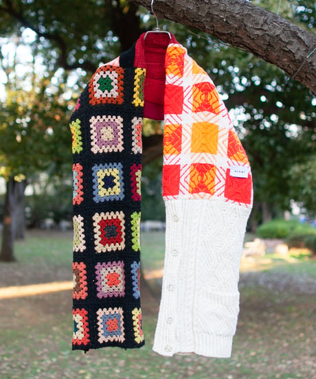 "夕暮れの窓と夜の宝石ケース" Vintage knit Rebuild Muffler by Dusk window and jewelry case at night