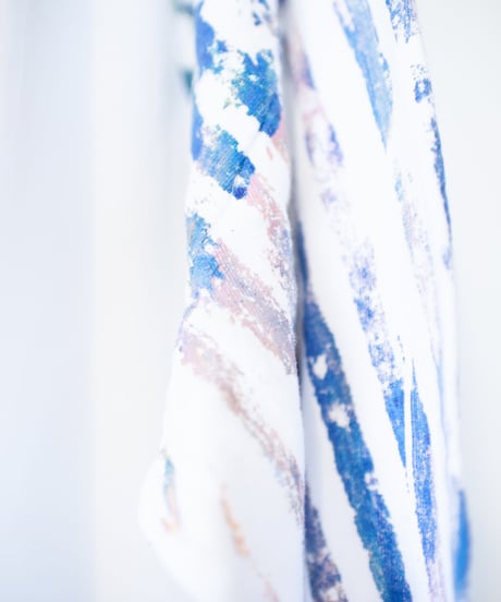 "色彩手刷り（あるいは翼）のロンT／第十八色" Multi color hand-printed (or winged) long-sleeved T-shirt