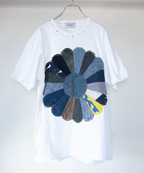 "私だけの花のTシャツ / 第八十色" my own flower T-shirt, Patchworked by vintages