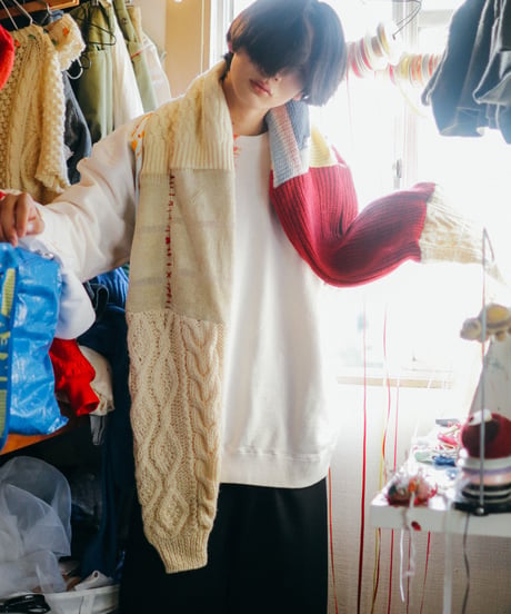 "赤手紡ぎ糸の手縫いステッチ" Vintage knit Rebuild Muffler by Red Hand-spun yarn Stitch
