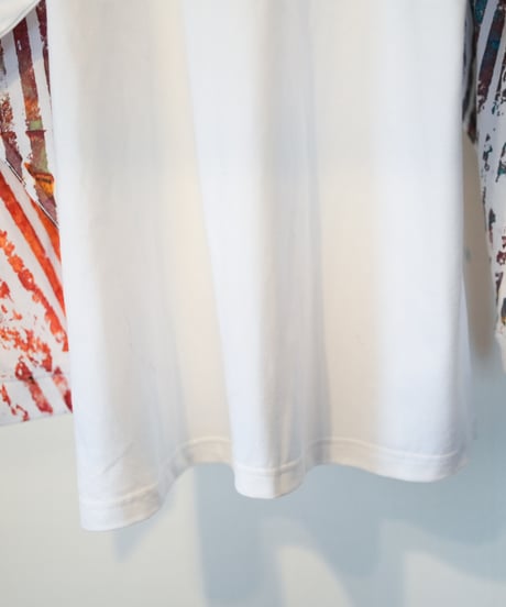 "色彩手刷りと刻まれた名のロンT 2024年版 第五色" T-shirt with hand-printed colors and engraved name