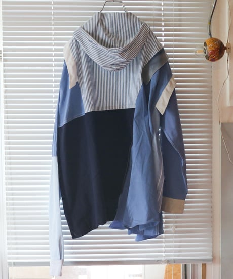 "天使のフリをする" Shirt Coat pretending to be an angel