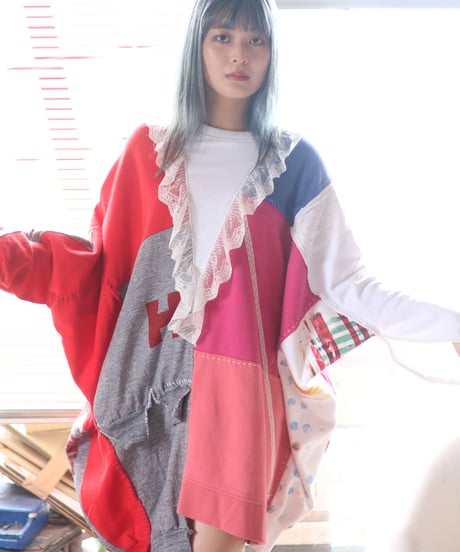 "リリィ" Lily Oversized multicolor patchwork and hand-stitching pull-over, rebuild by vintages