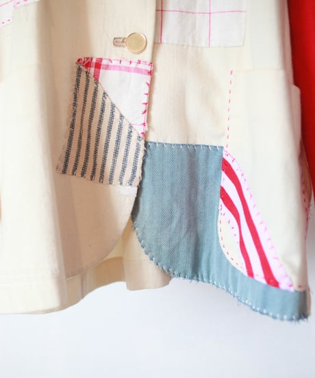"手縫いの赤、包容と競争、青の兆し"  Inclusion and competition Hand-sewn red jacket, Rebuild by Vintages
