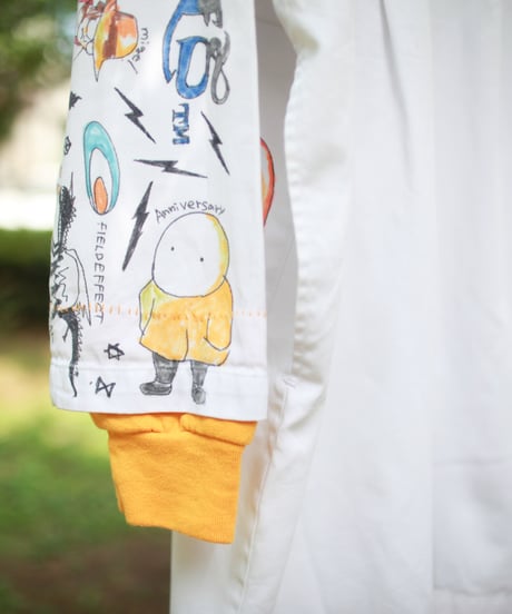 "あのころ好きだったものたちの手描きのショップコート" Hand-painted shop coat of [what I liked at that time], Based on Vintage