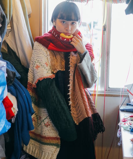 "手紡ぎとフランス" Vintage knit Rebuild Muffler by French antique and Hand-spun yarn Stitch