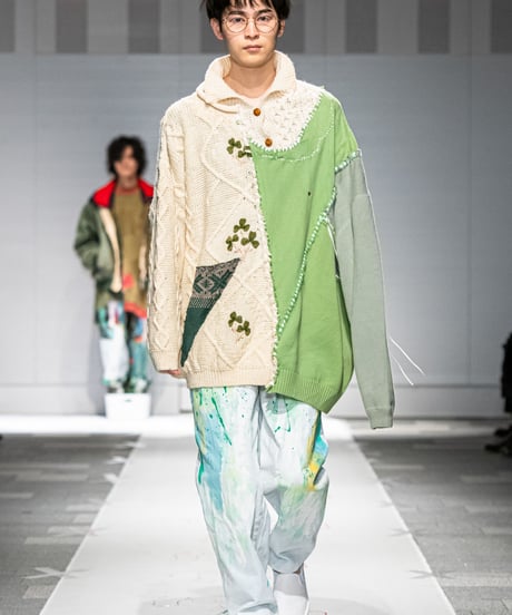 "公園の地図と足跡" Park map knit, reconstructed from knit vintages