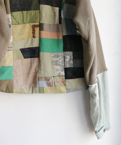 "非戦" Painted Military patchwork pullover, inspired by nowars