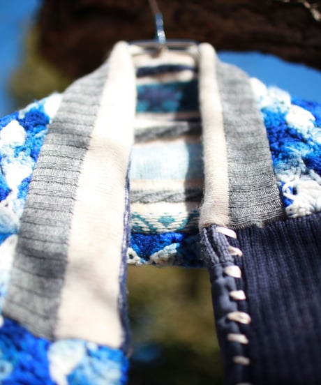 "青に抱かれる彼女のマフラー" Her muffler embraced by blue, Rebuild by vintages