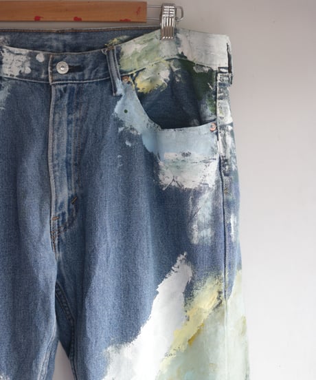 "贈花" Gifted Flowers paint, Based on Levis 505 denim