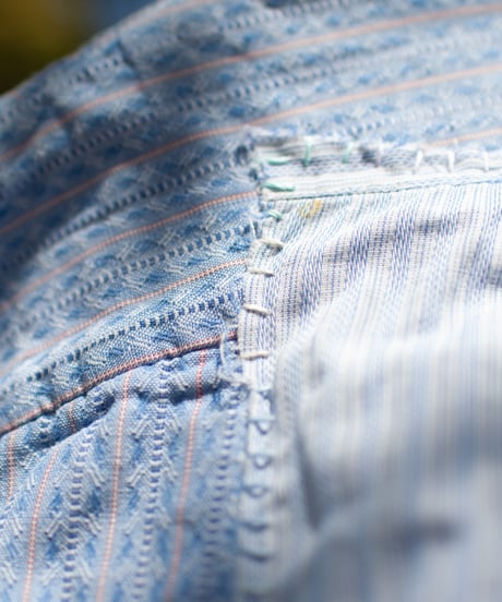 "あの頃よりも綺麗な青のブラウス" Blue blouse more beautiful than those days. Rebuild by vintages