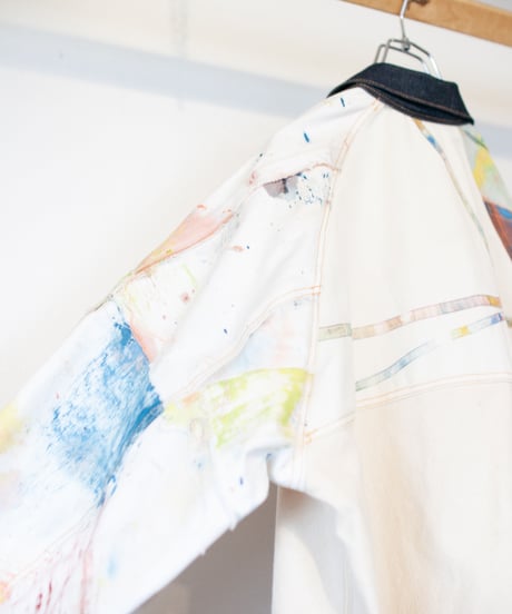 《nisai × soma komatsuno》"おわらない色彩" Patchwork and paint oversized jacket inspired by denim